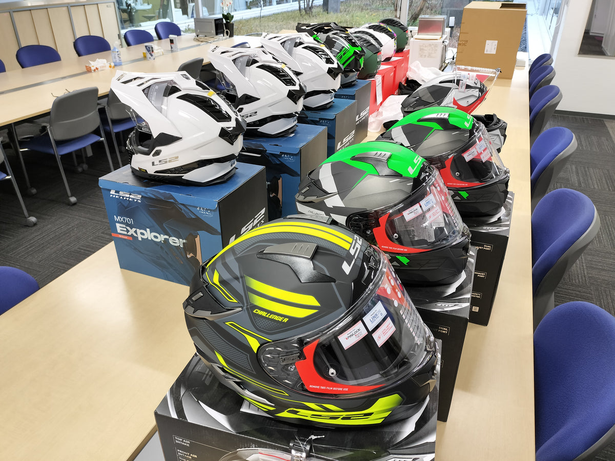 LS2ヘルメットのサイズの選び方 – RideOne
